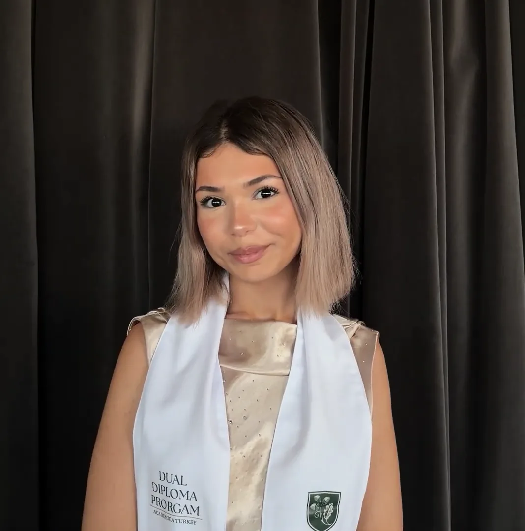 Amerikan Diploması Gururu