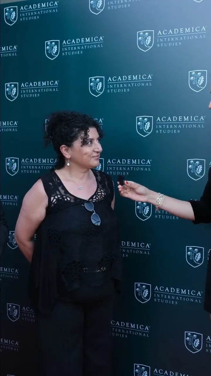 Burcu Teber – Academica video