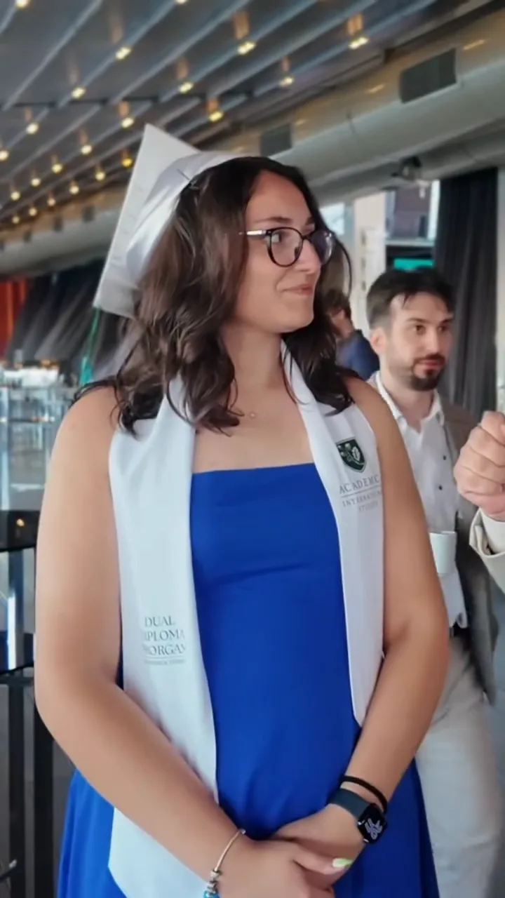 Dila Ersoy – Academica video