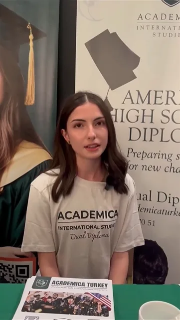 Esra Uzunoglu – Academica video